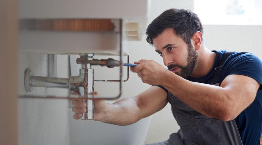 Sink faucet replacement in Powderhorn, CO